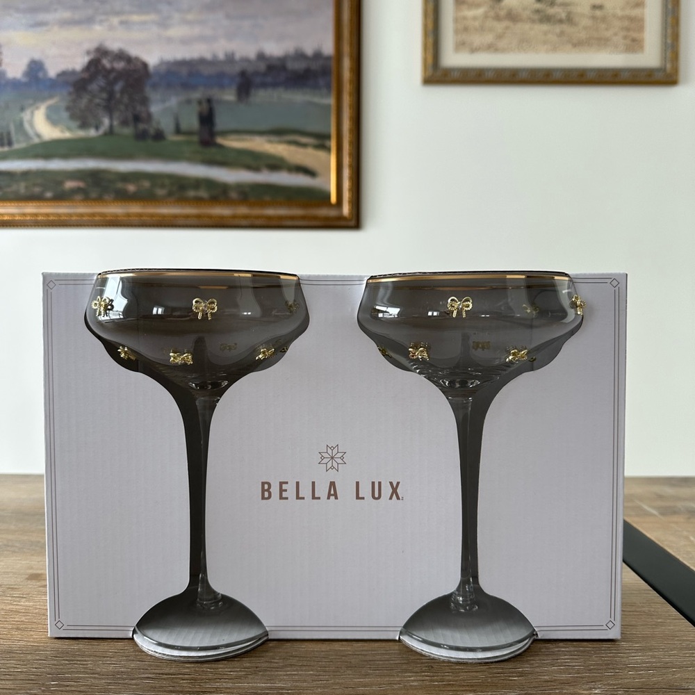 NWT: BELLA LUX - Set of 2 Cocktail Glasses, Gold and Crystal Bows